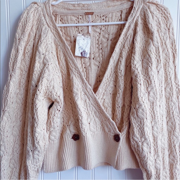 Free People Olive You Surplice V-Neck Texture Cable Wrap Cardigan In Macadamia - Picture 12 of 13